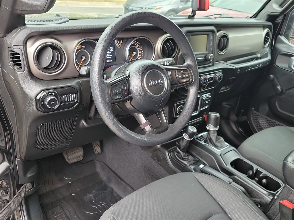 Used 2020 Jeep Wrangler Sport image 14