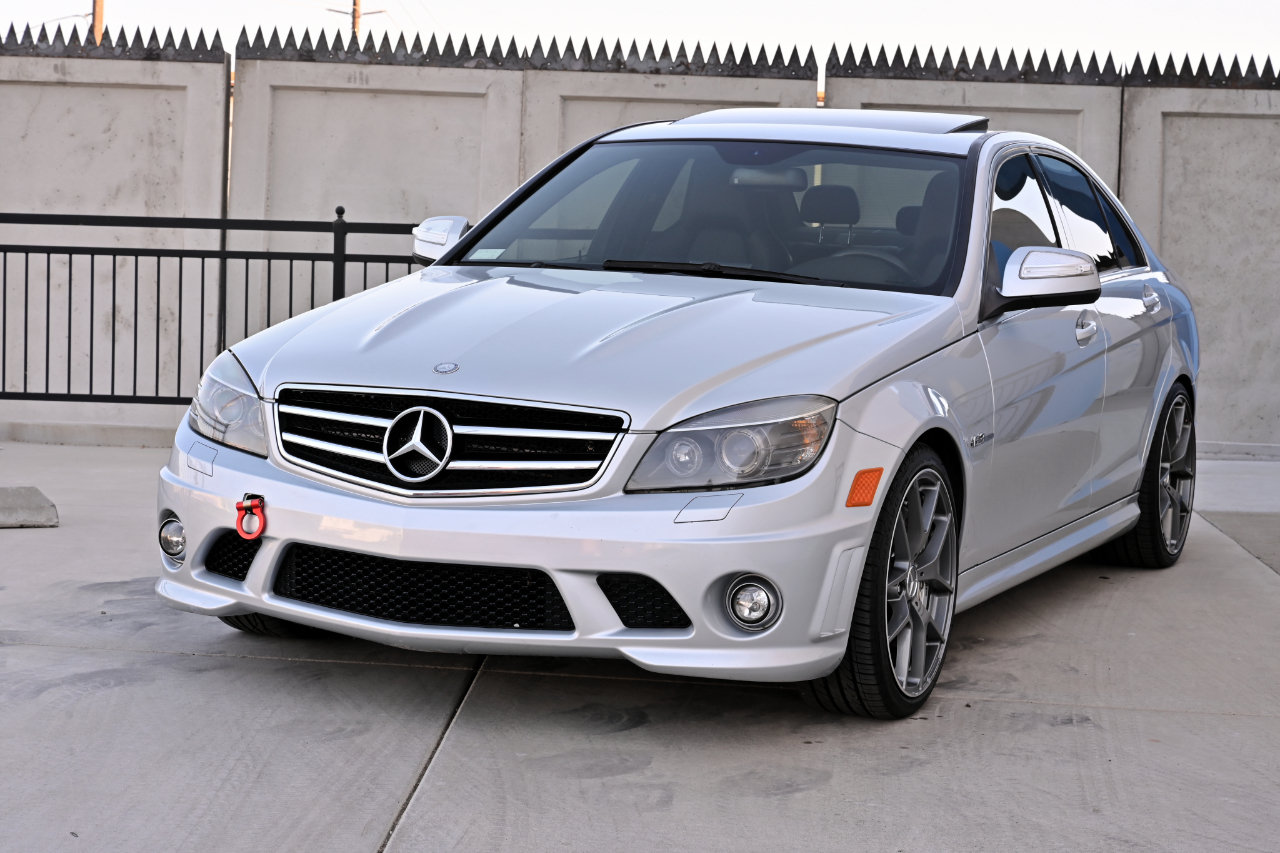Used 2008 Mercedes-Benz C 63 AMG Sedan image 3