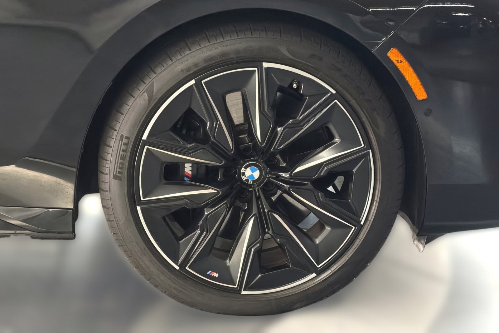 Certified 2023 BMW 740i w/ Parking Assistance Package RWD image 11