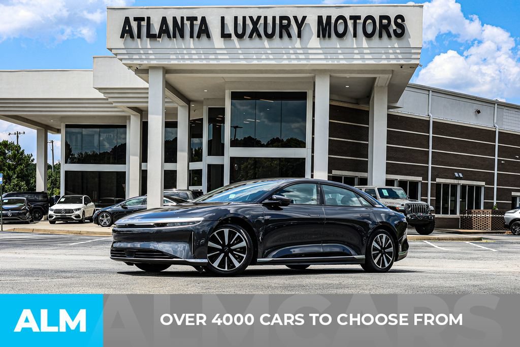 Used 2024 Lucid Air Pure RWD image 2