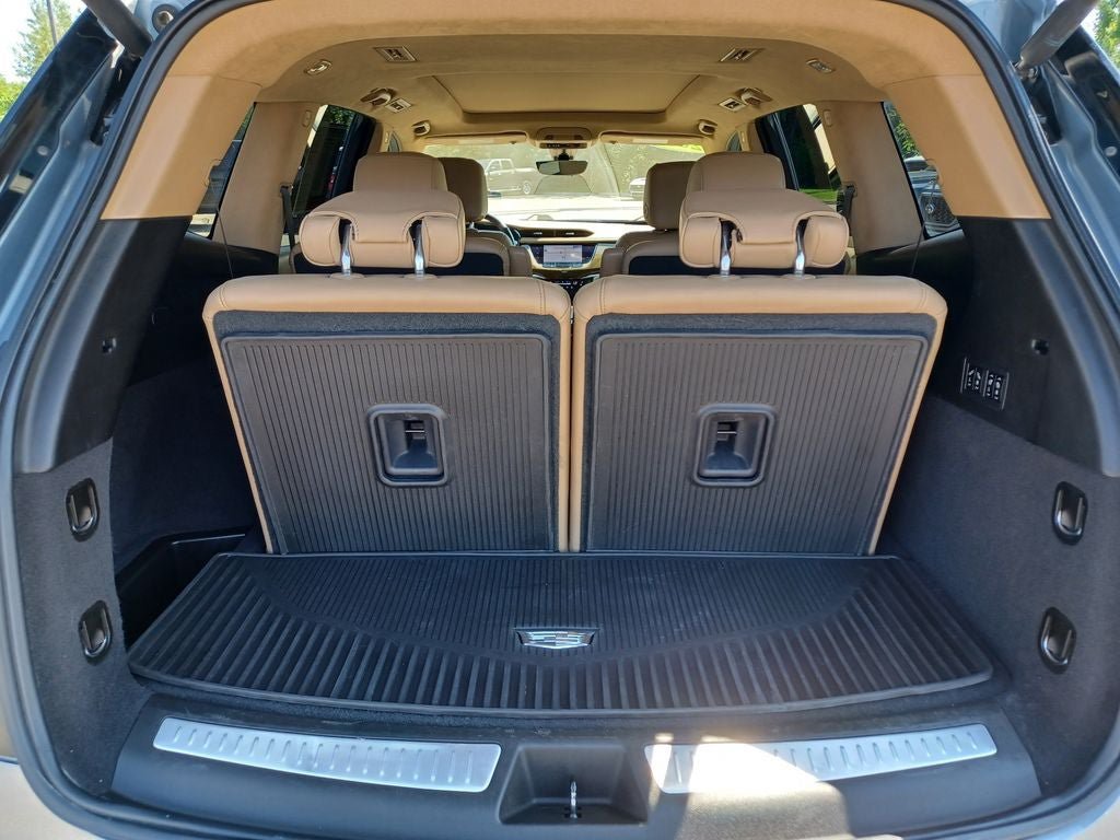 Used 2020 Cadillac XT6 Premium Luxury w/ Platinum Package AWD/4WD image 28