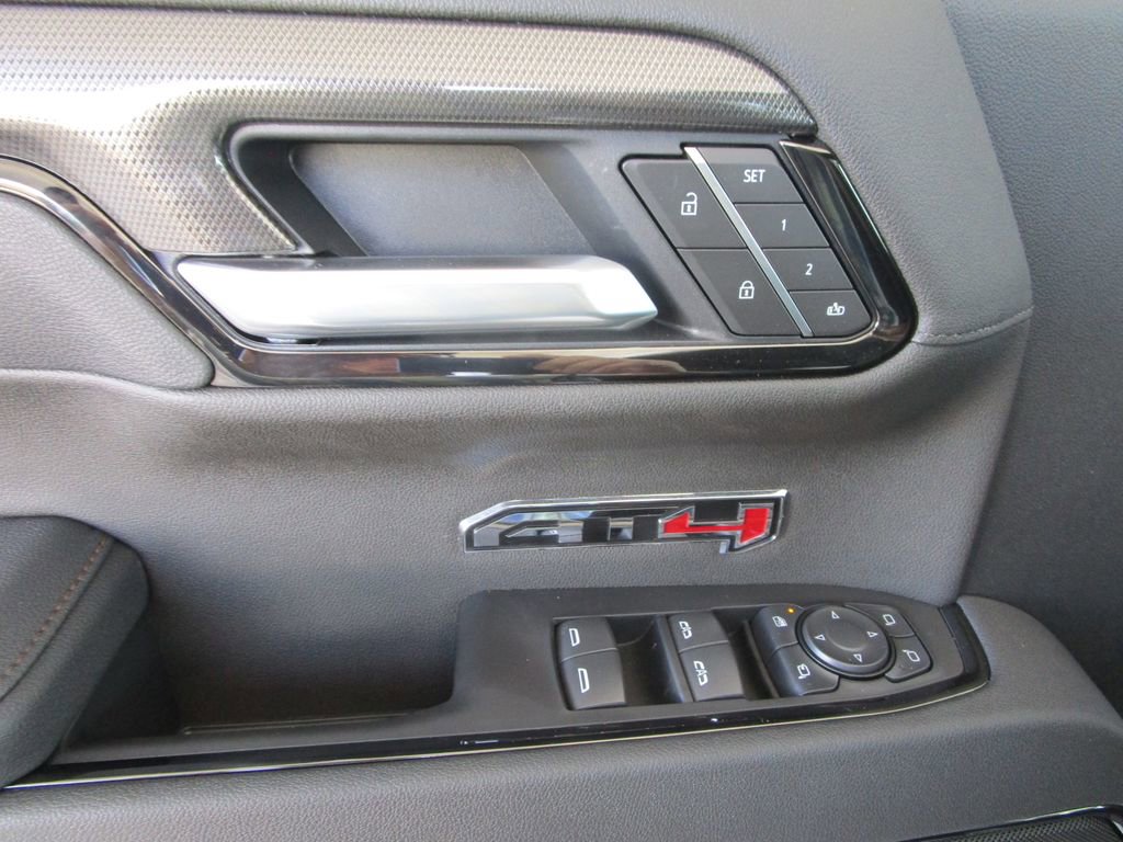 New 2026 GMC Sierra 1500 AT4 w/ Technology Package image 32