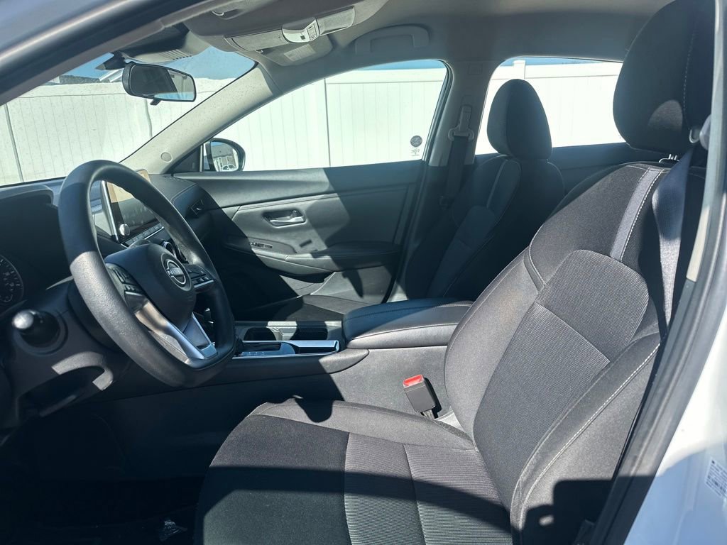 Used 2024 Nissan Sentra SV image 11