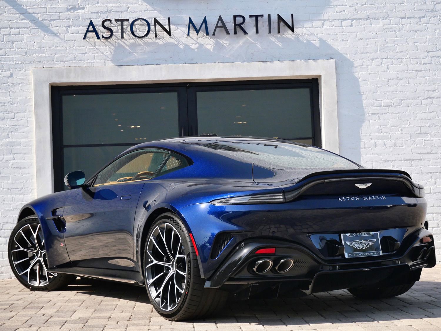 New 2026 Aston Martin V8 Vantage S RWD image 2