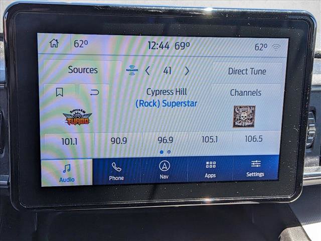 Used 2020 Ford Explorer XLT w/ Equipment Group 202A AWD/4WD image 14