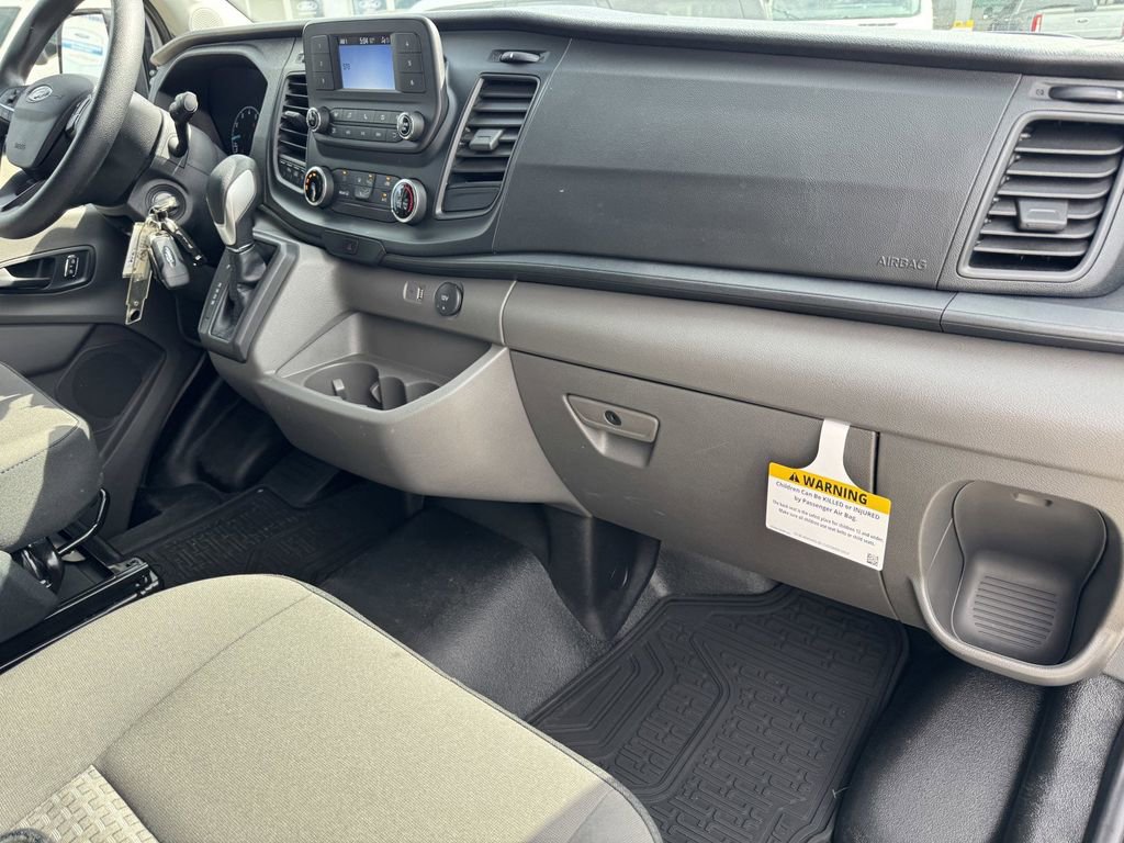 Used 2024 Ford Transit 350 XL image 7