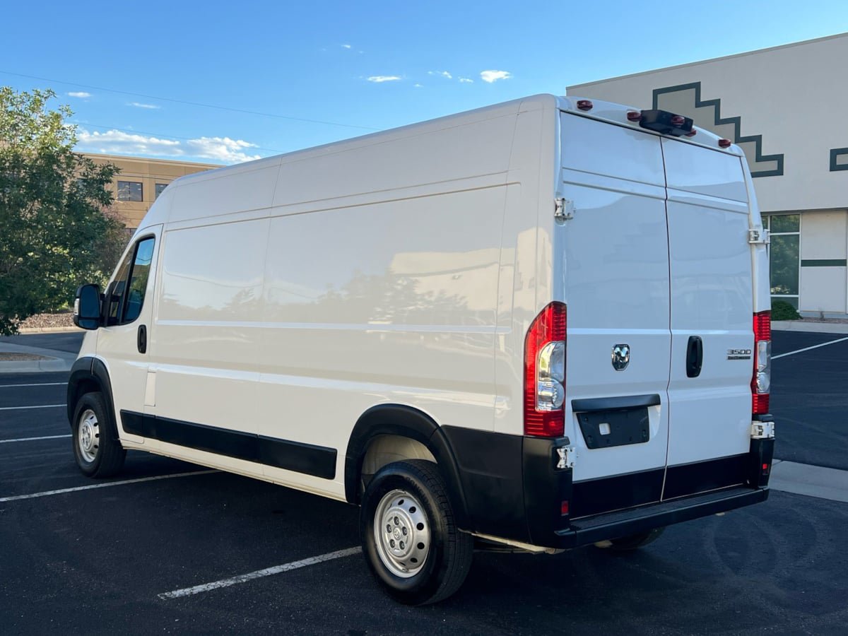 Used 2023 RAM ProMaster 3500 FWD image 5