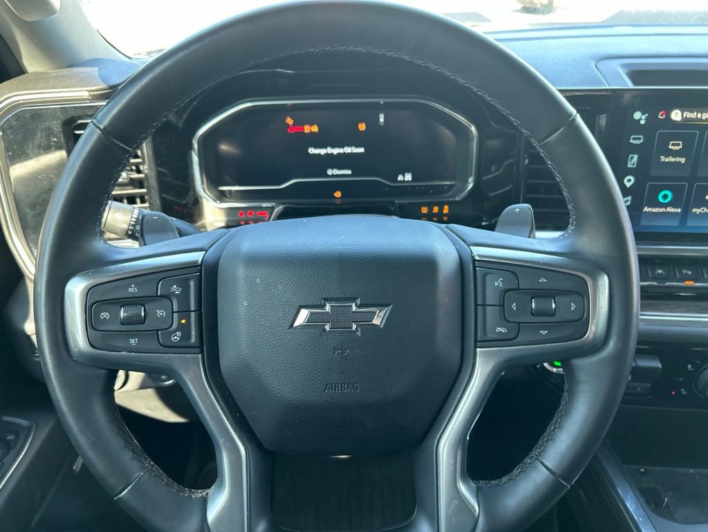 Used 2023 Chevrolet Silverado 1500 LT Trail Boss w/ LT Trail Boss Premium Package AWD/4WD image 2