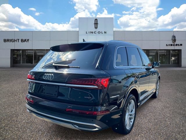 Used 2021 Audi Q7 3.0T Premium Plus w/ Premium Plus Package AWD/4WD image 3