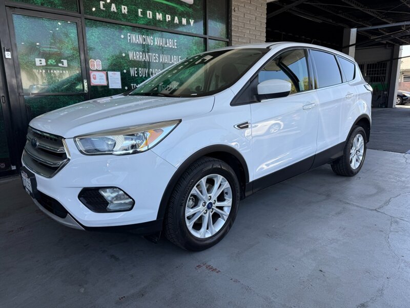 Used 2017 Ford Escape SE