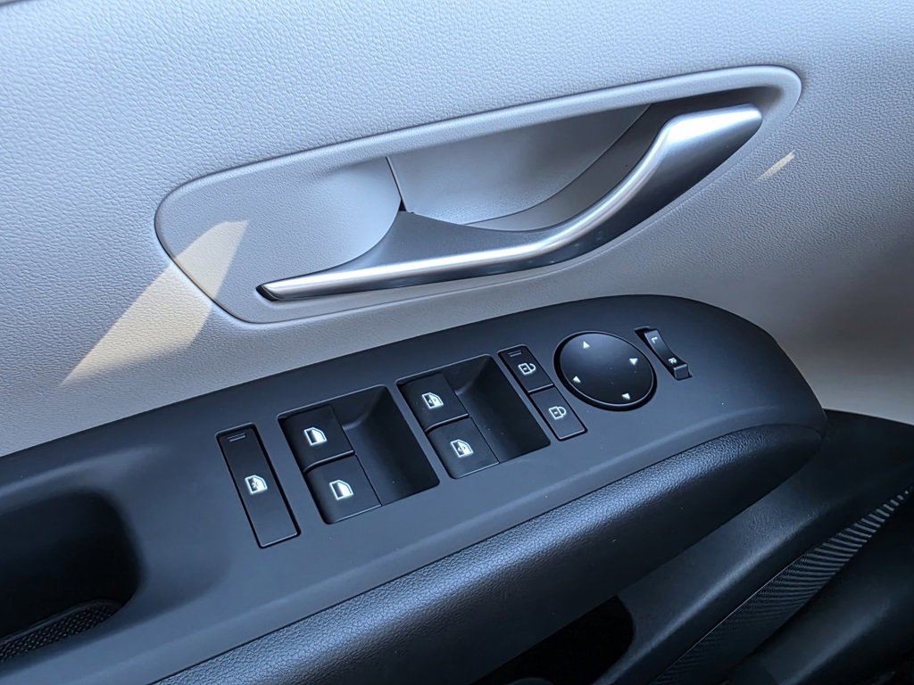 New 2026 Hyundai Tucson SEL image 25