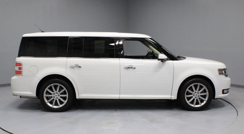 Used 2019 Ford Flex Limited FWD image 12