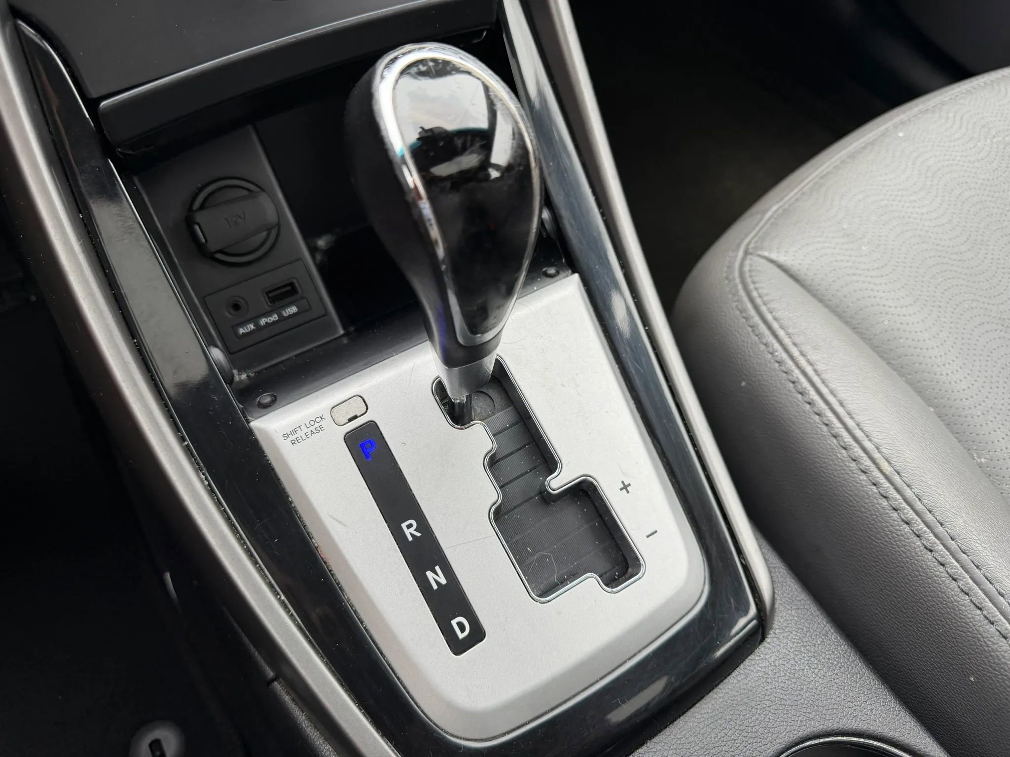 Used 2012 Hyundai Elantra Limited w/ Technology Pkg 5 FWD image 53