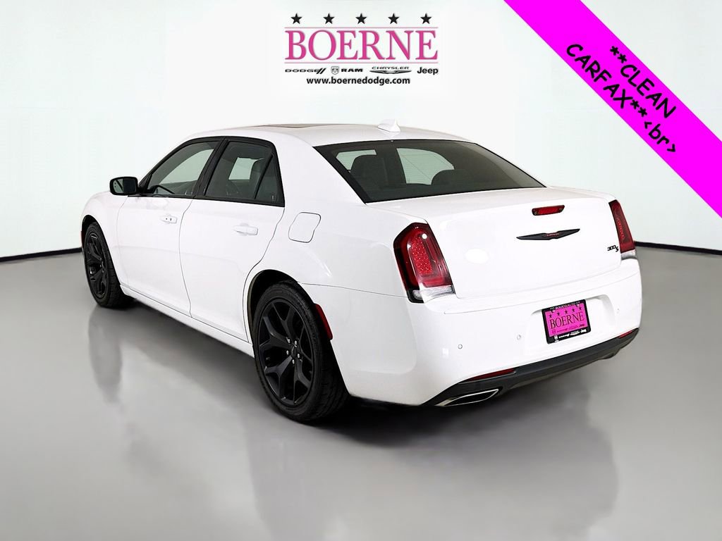 Used 2022 Chrysler 300 S image 5