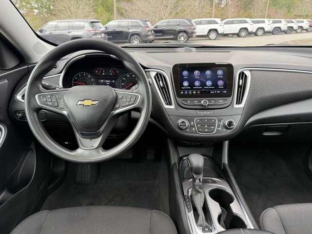 Used 2024 Chevrolet Malibu LT image 17