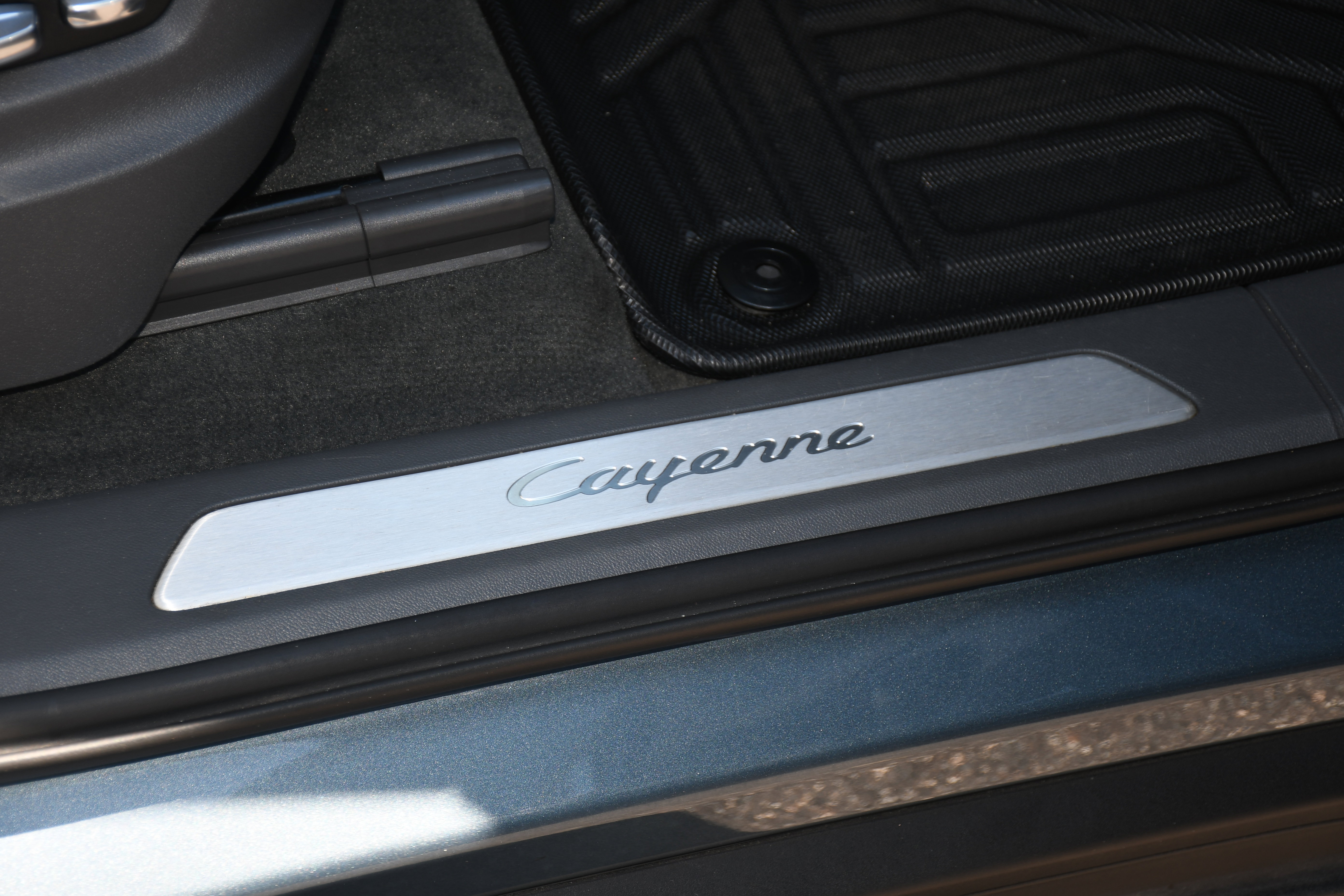 Used 2019 Porsche Cayenne image 26