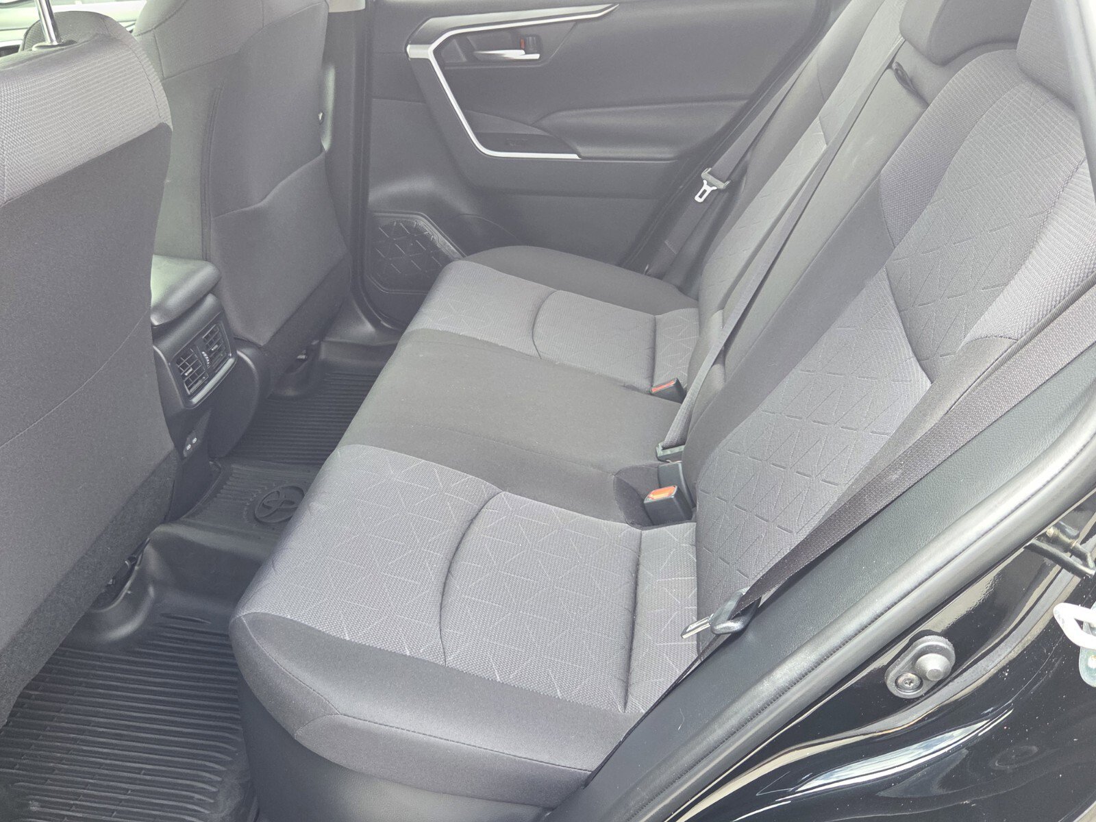 Certified 2024 Toyota RAV4 XLE AWD/4WD image 5