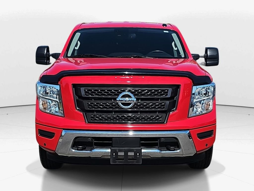 Used 2020 Nissan Titan SV w/ SV Convenience Package image 11