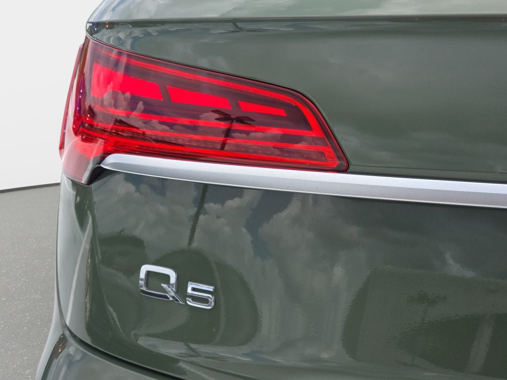 Certified 2023 Audi Q5 Premium w/ Convenience Package AWD/4WD image 25