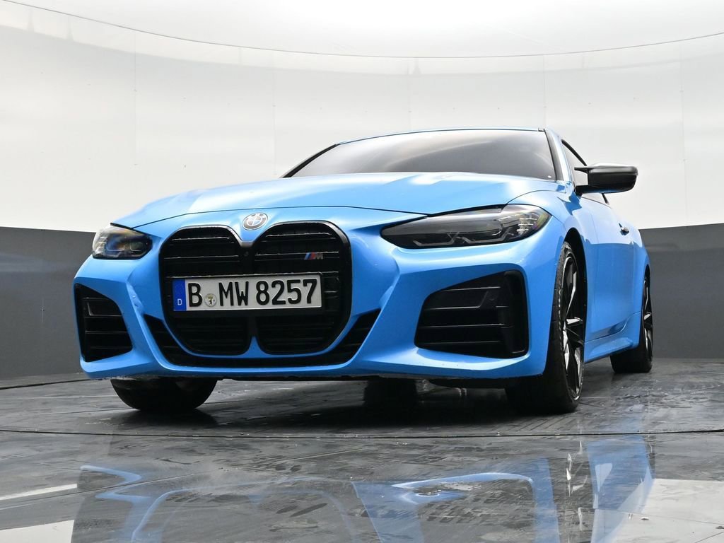 Used 2024 BMW M440i Coupe w/ Premium Package image 28