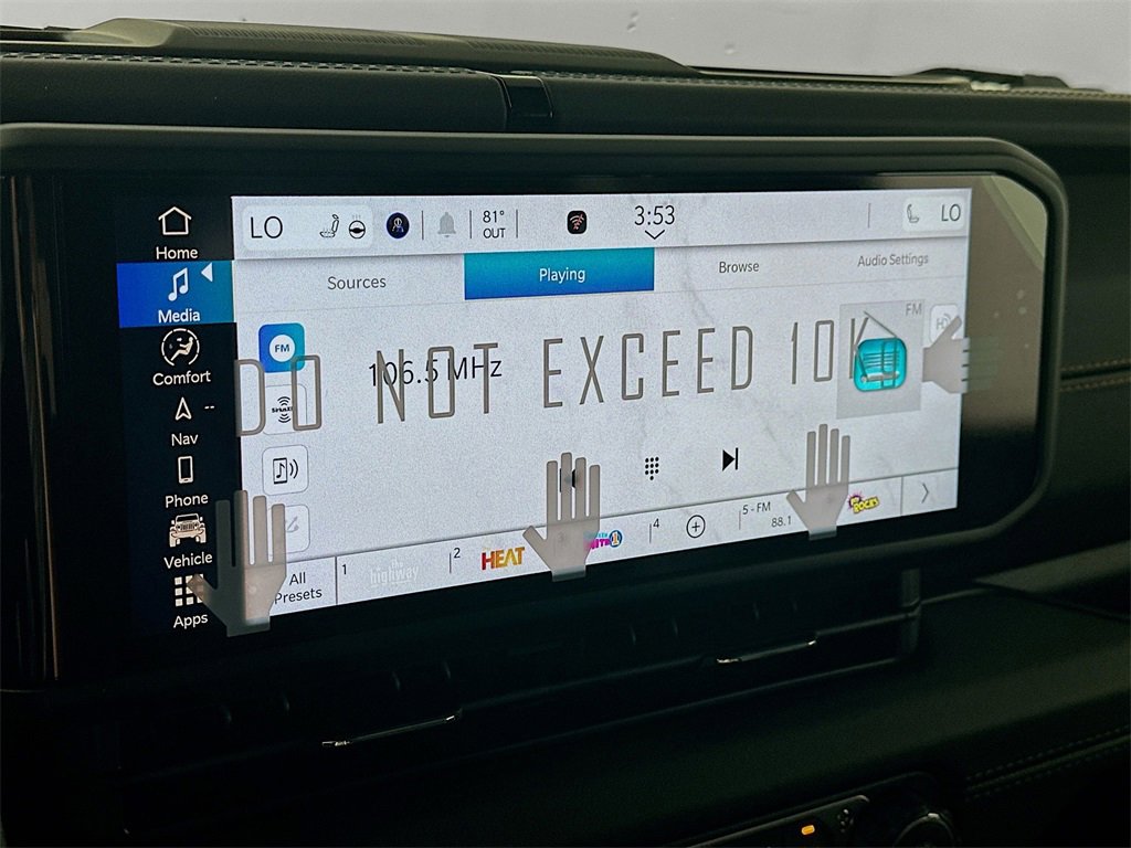 New 2025 Jeep Wrangler Sahara w/ Technology Group image 13