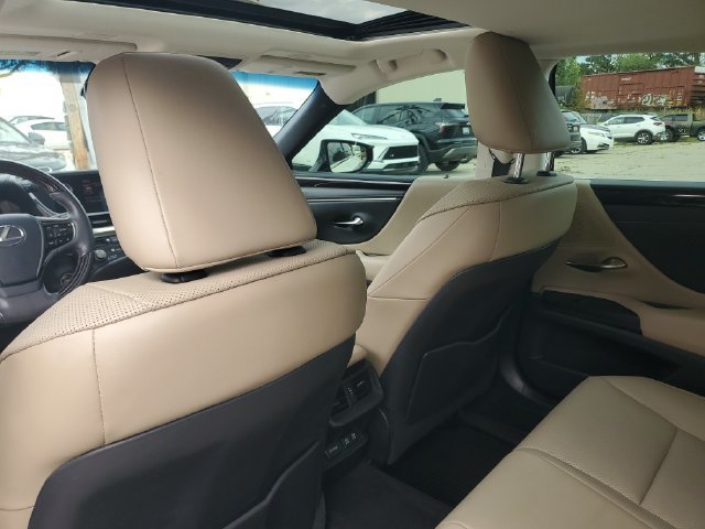 Used 2021 Lexus ES 250 w/ Premium Package AWD/4WD image 9