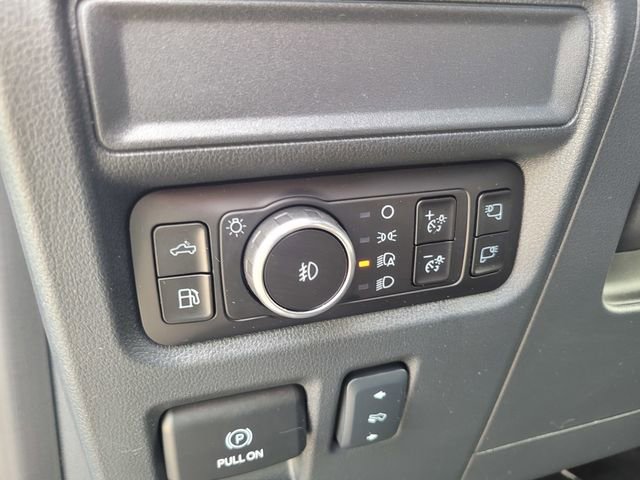 Certified 2025 Ford F150 Platinum w/ Equipment Group 702A High image 17