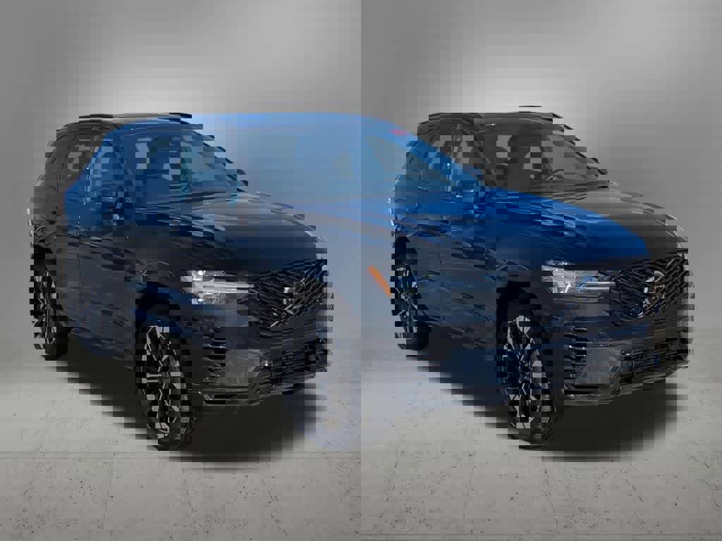 New 2026 Volvo XC60 T8 Plus w/ Protection Package Premier image 8