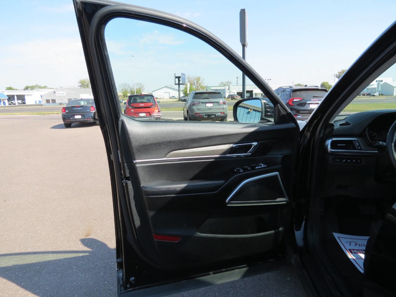 Used 2022 Kia Telluride EX w/ EX Premium Package image 8