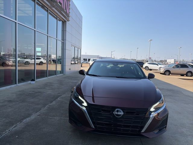 Certified 2025 Nissan Altima 2.5 SV w/ SV Premium Package image 6