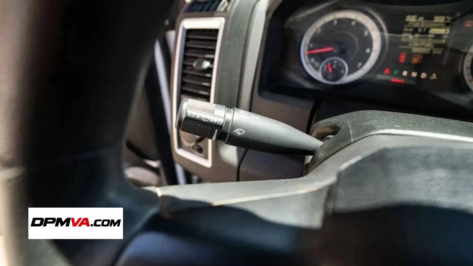 Used 2019 RAM 1500 Classic SLT w/ Protection Group AWD/4WD image 45