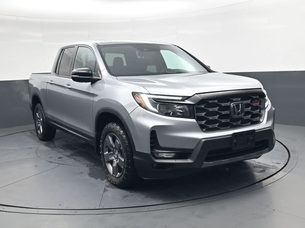 Used 2024 Honda Ridgeline TrailSport image 1