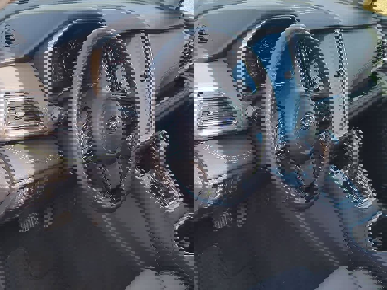 Used 2024 Subaru Outback Onyx Edition image 2