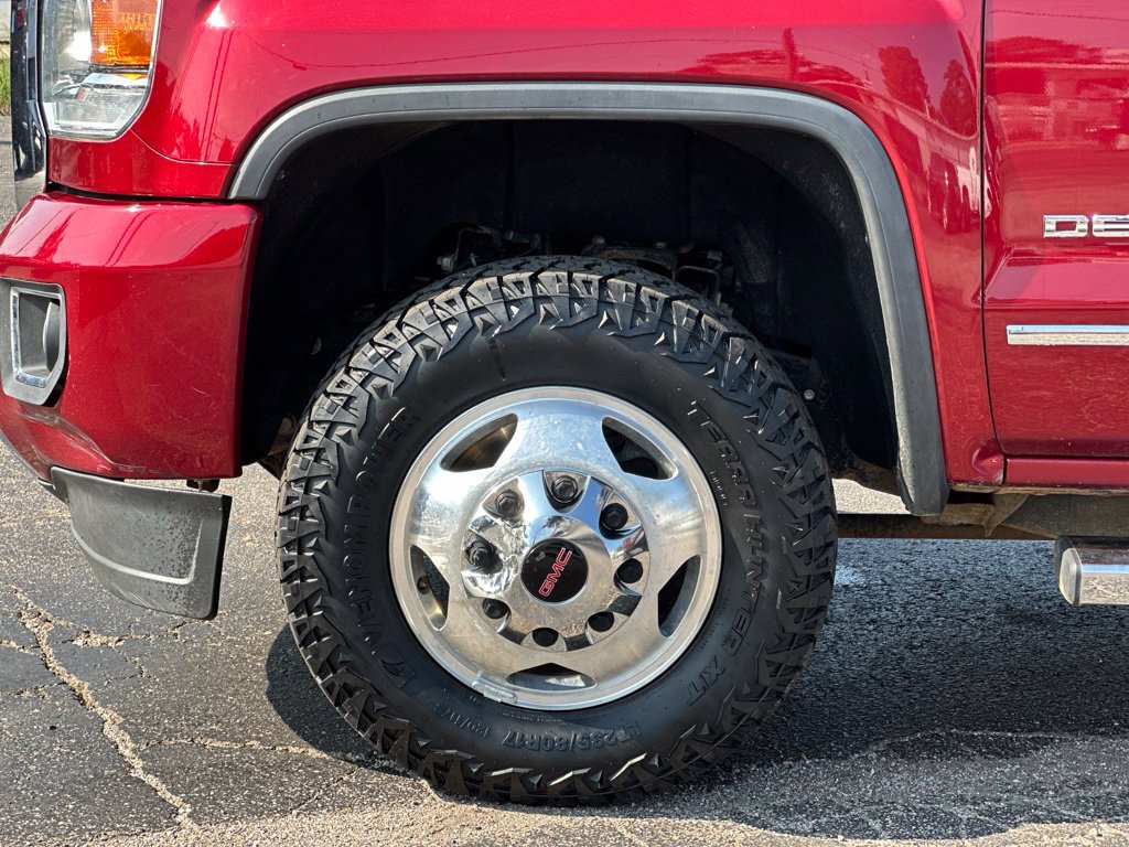 Used 2018 GMC Sierra 3500 Denali w/ Duramax Plus Package AWD/4WD image 25