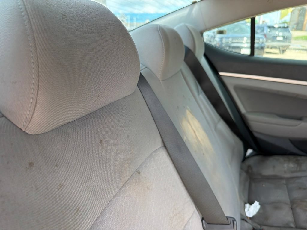 Used 2020 Hyundai Elantra SEL FWD image 11