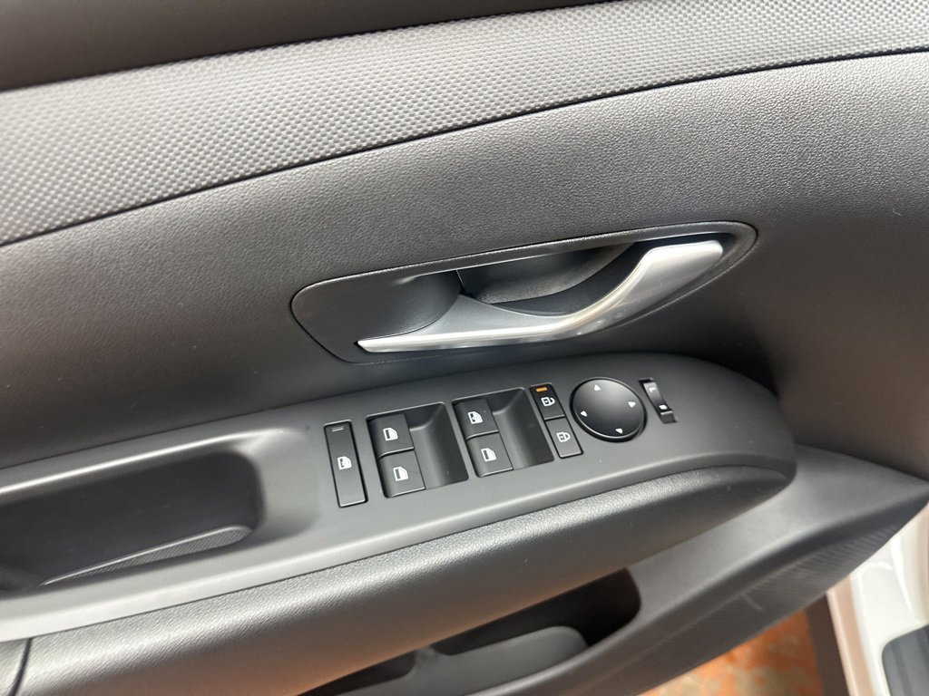 New 2026 Hyundai Tucson Blue SE w/ Tow & Go Package image 22