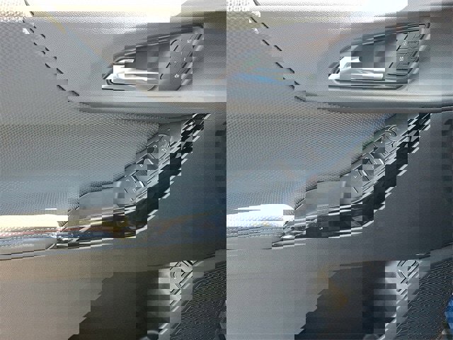 New 2026 Chevrolet Equinox RS w/ Convenience Package III image 8