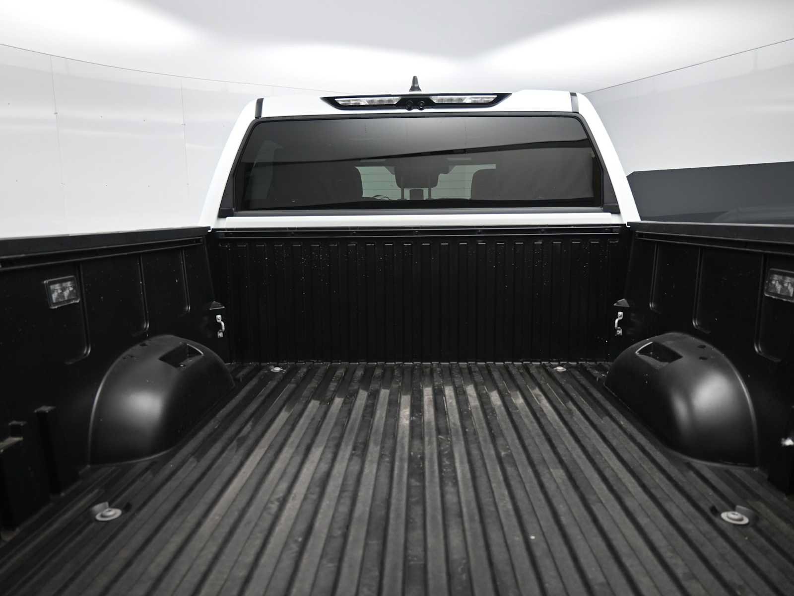New 2024 Toyota Tundra Platinum AWD/4WD image 22