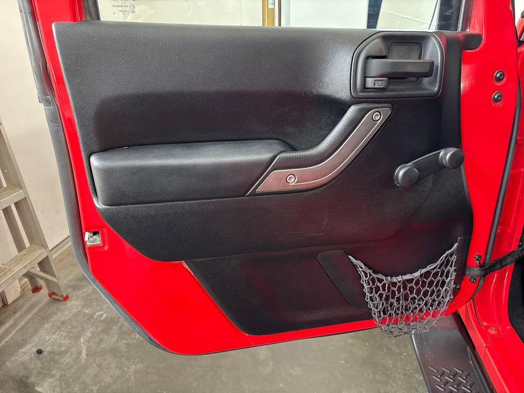 Used 2013 Jeep Wrangler Sport w/ Connectivity Group image 15