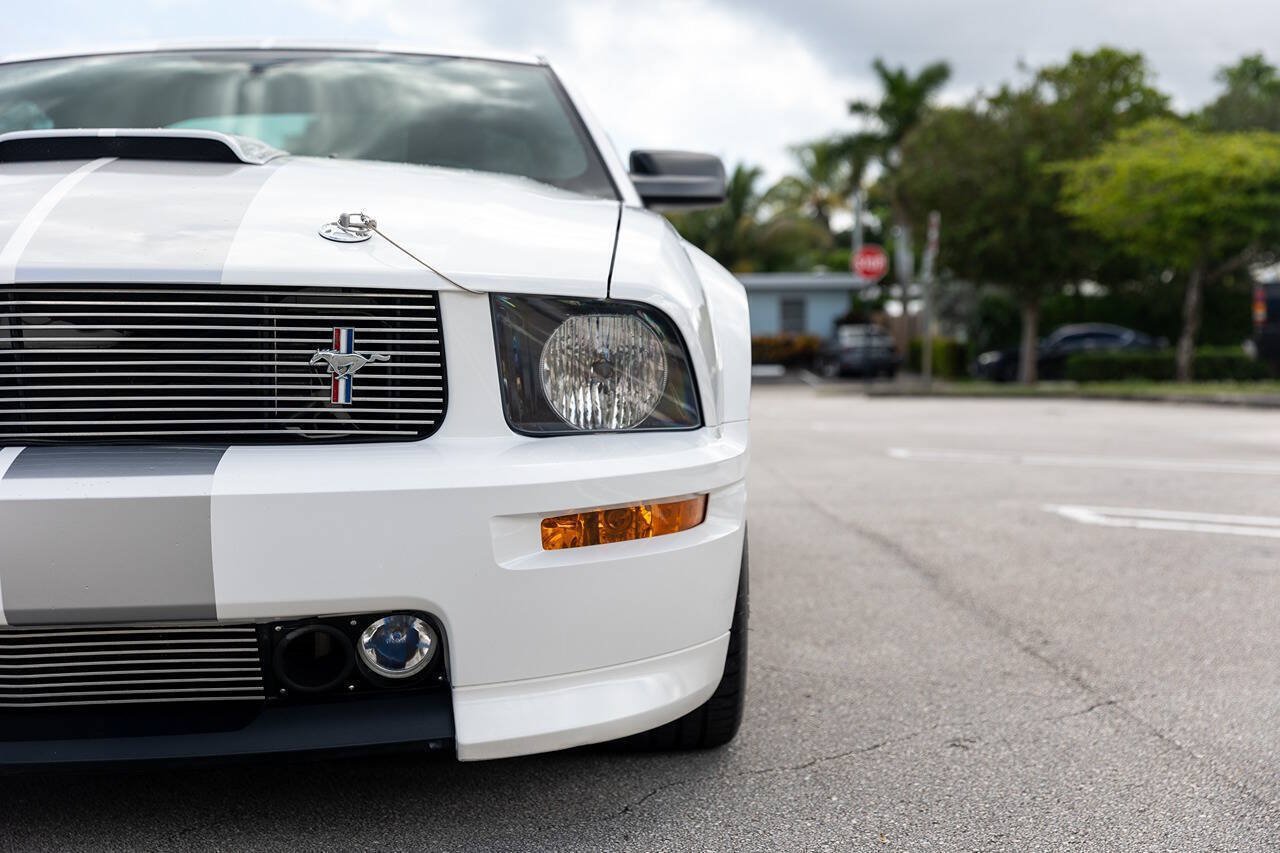 Used 2007 Ford Mustang GT RWD image 12