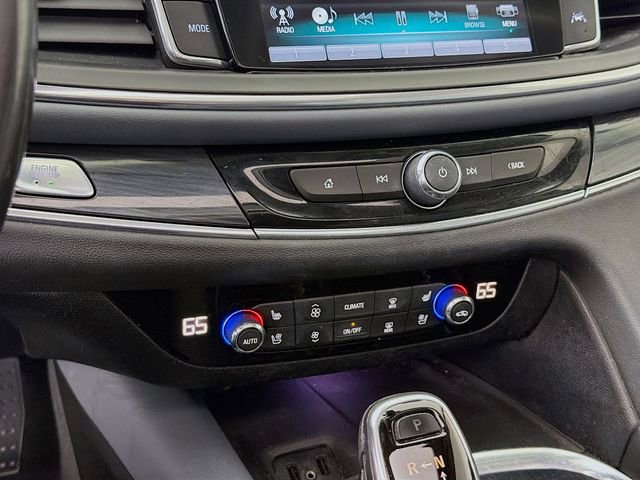 Used 2019 Buick Enclave Premium w/ Experience Buick Package image 18