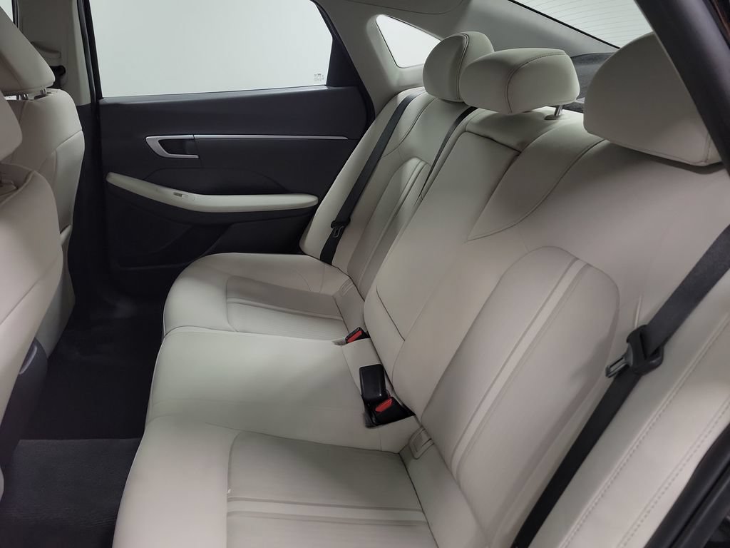 Used 2025 Hyundai Sonata SEL FWD image 29