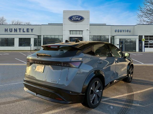 Used 2024 Nissan Ariya AWD image 4