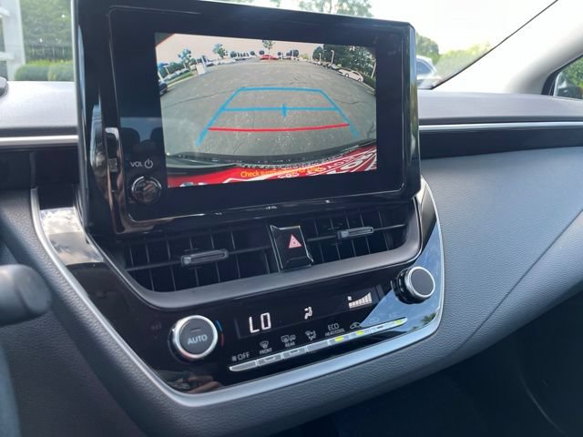 Used 2026 Toyota Corolla LE FWD image 23
