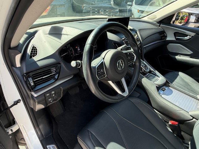 Used 2023 Acura RDX w/ Technology Package FWD image 9