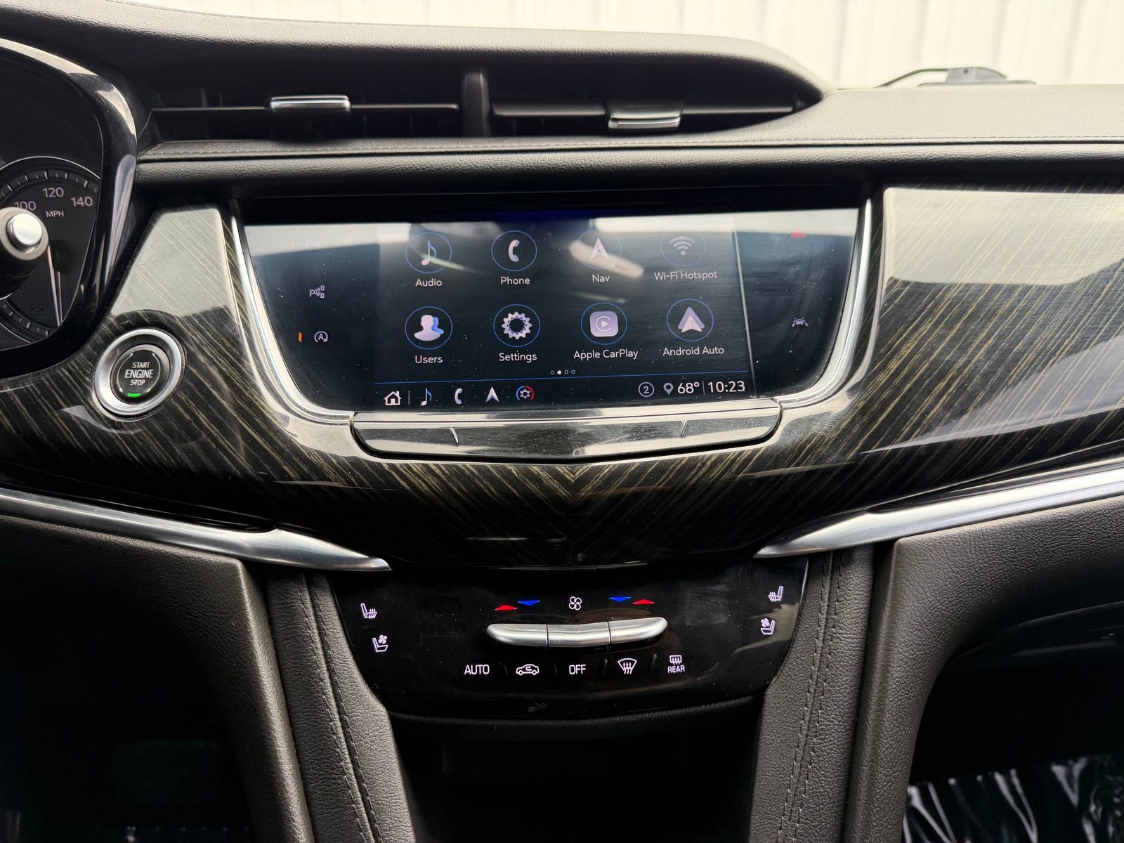 Used 2020 Cadillac XT6 Premium Luxury AWD/4WD image 14