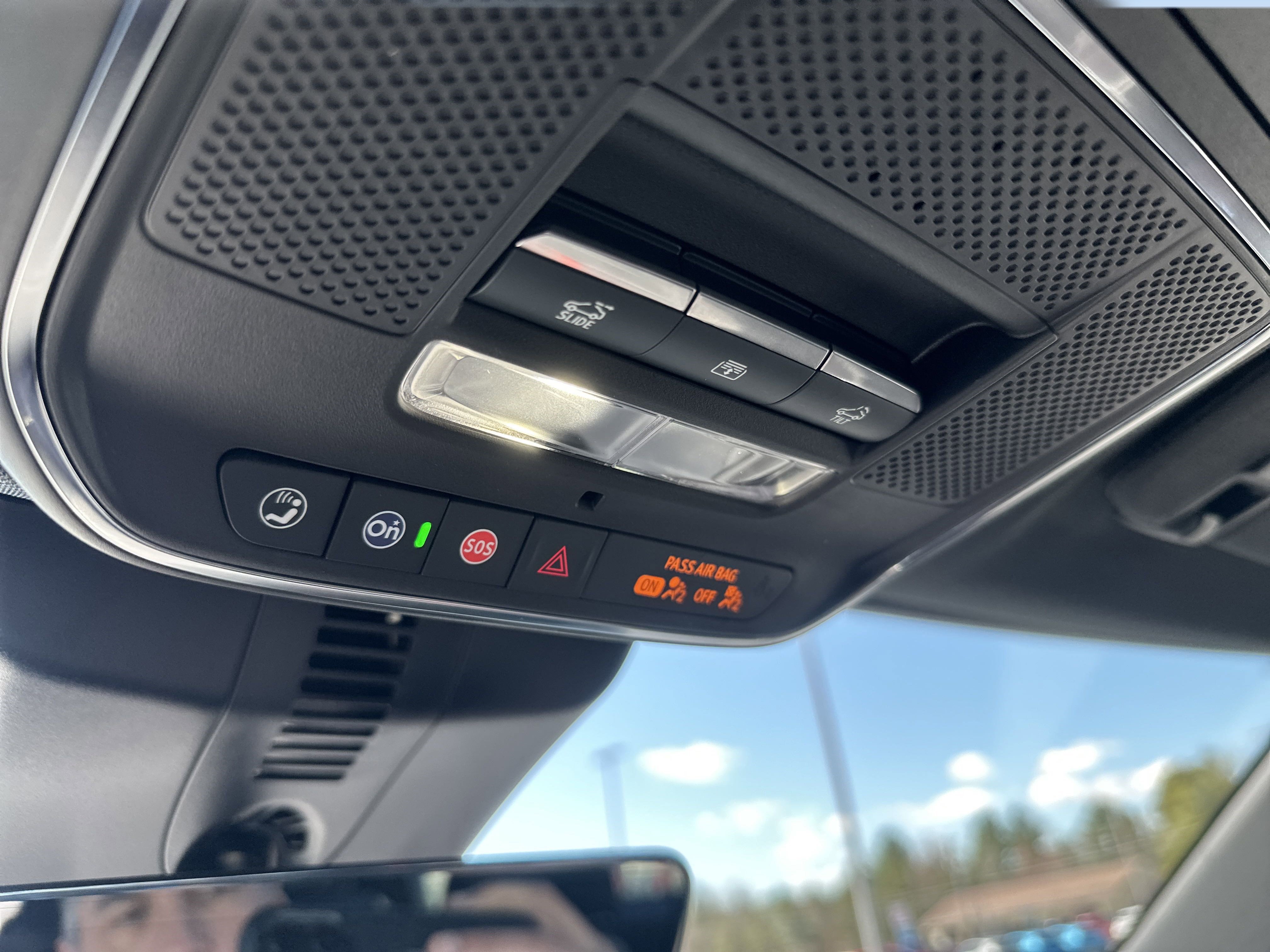 Certified 2024 Chevrolet Traverse RS w/ LPO, Floor Liner Package image 17