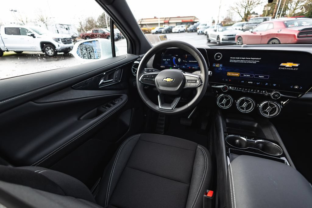 New 2026 Chevrolet Blazer EV LT AWD/4WD image 23