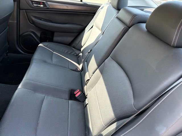 Used 2015 Subaru Legacy 2.5i Limited AWD/4WD image 10