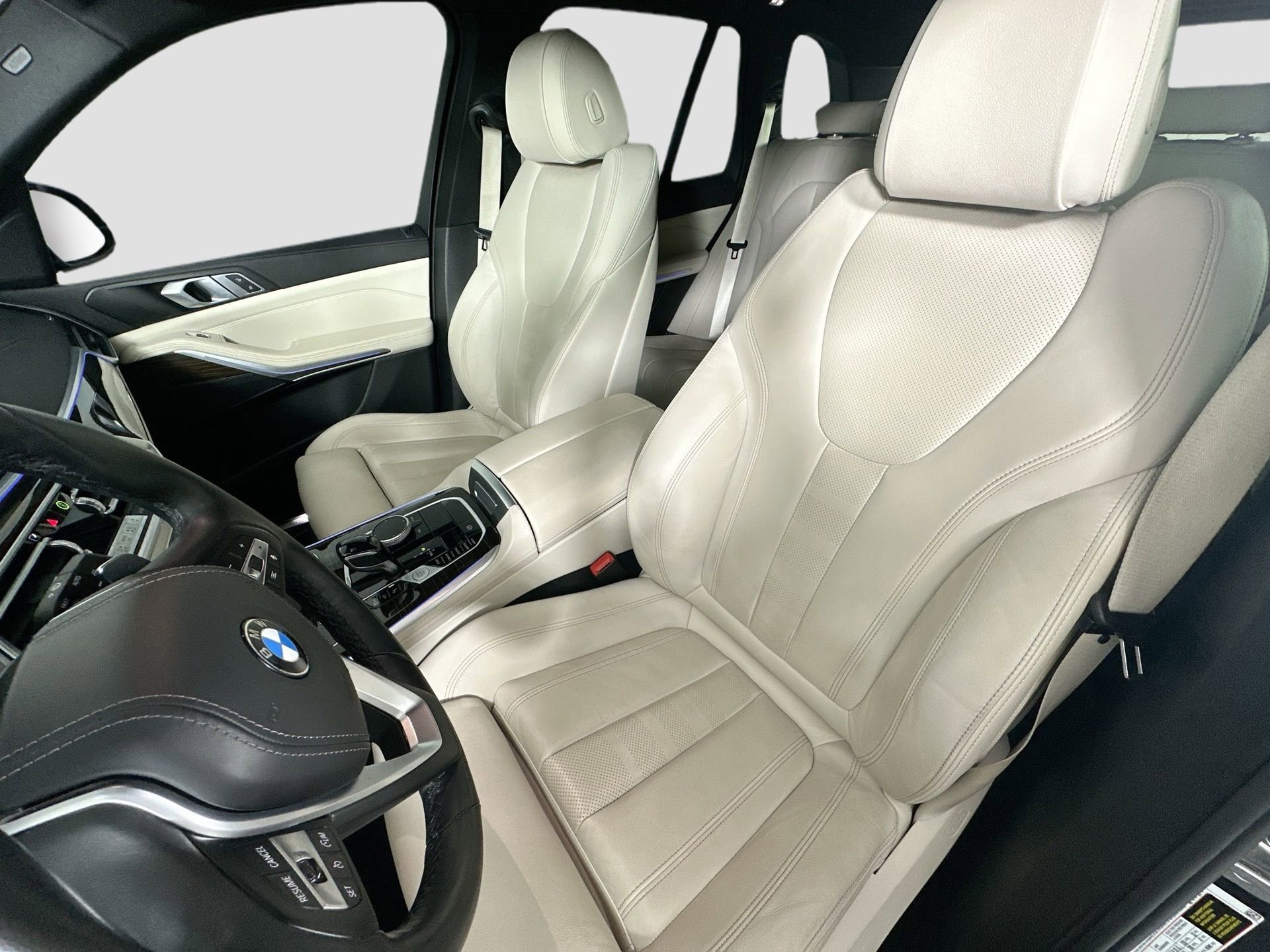 Used 2021 BMW X5 sDrive40i w/ Parking Assistance Package image 21